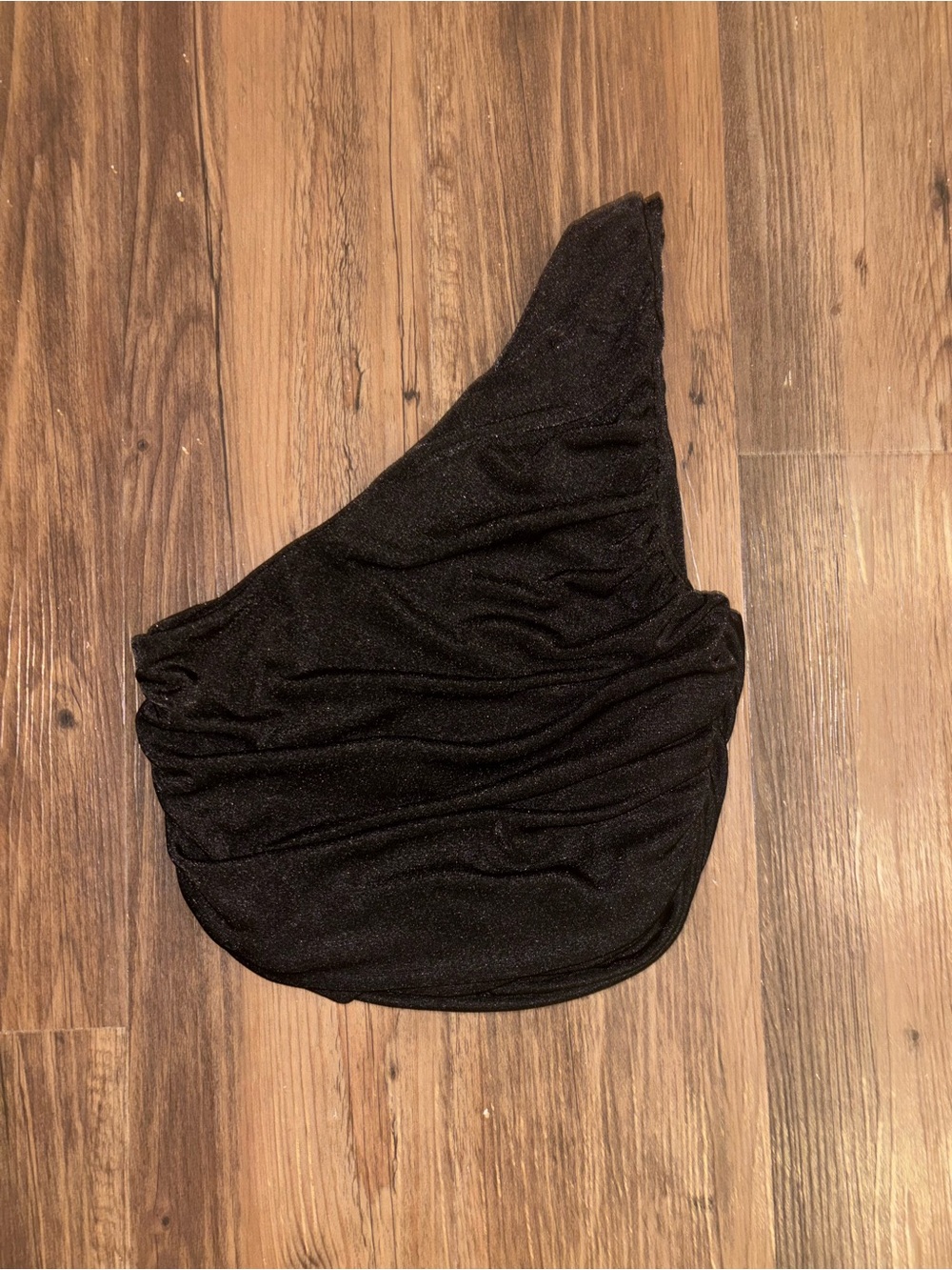 One-Shoulder crop top